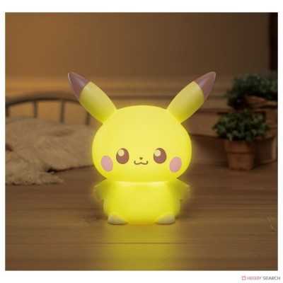 POKEMON - PokePiece Puni Kyun Squishy Pikachu Lampada Light 15 cm