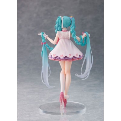 HATSUNE MIKU - Rapunzel Ver. Wonderland Taito PVC Figure 18 cm