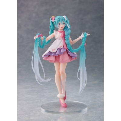 HATSUNE MIKU - Rapunzel Ver. Wonderland Taito PVC Figure 18 cm