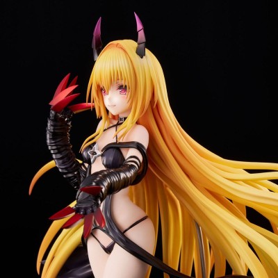 TO LOVE RU Darkness - Golden Darkness Darkness Ver. Union Creative 1/6 PVC Figure 30 cm