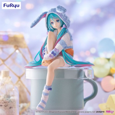 VOCALOID - Hatsune Miku Rabbit Ear Hood Pajama Blue Color Ver. Noodle Stopper Furyu PVC Figure 14 cm
