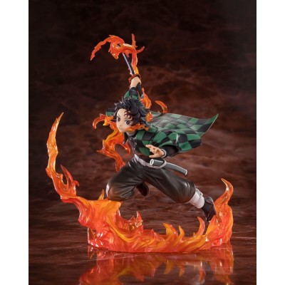 DEMON SLAYER - Kamado Tanjiro (Kyojuro Rengoku's Sword Guard Ver.) FiguartsZERO Bandai PVC Figure 19 cm