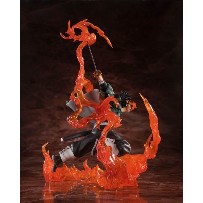DEMON SLAYER - Kamado Tanjiro (Kyojuro Rengoku's Sword Guard Ver.) FiguartsZERO Bandai PVC Figure 19 cm