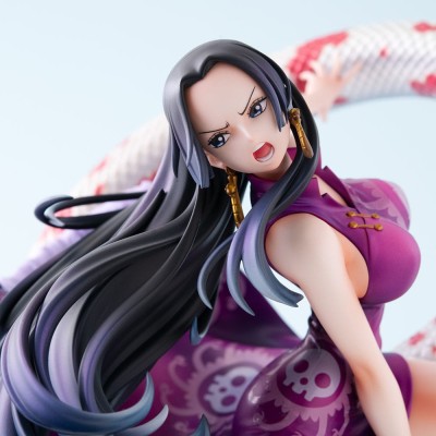 ONE PIECE - Pirate Empress Boa Hancock P.O.P A-Maximum Megahouse PVC Figure 27 cm