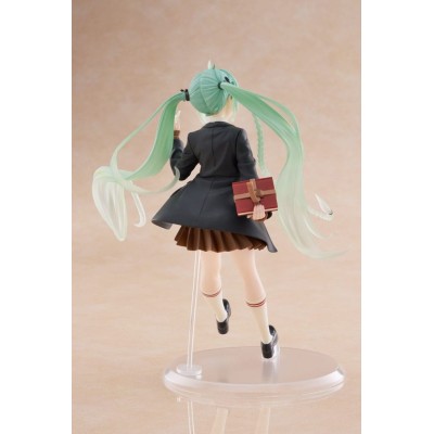 HATSUNE MIKU - Fashion Preppy Ver. Taito PVC Figure 18 cm