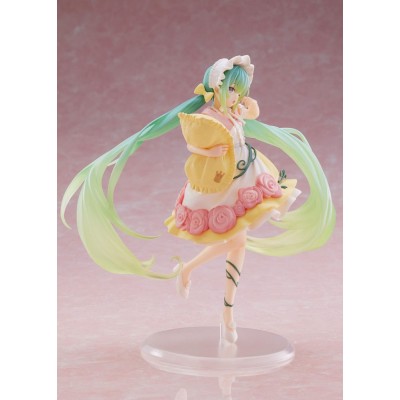 HATSUNE MIKU - Sleeping Beauty Wonderland Taito PVC Figure Reissue 18 cm