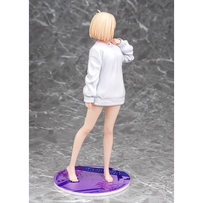 LYCORIS RECOIL - Chisato Nishikigi: Oversized Sweatshirt Ver. 1/7 MARCHIO PVC Figure 25 cm