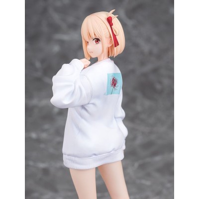 LYCORIS RECOIL - Chisato Nishikigi: Oversized Sweatshirt Ver. 1/7 MARCHIO PVC Figure 25 cm