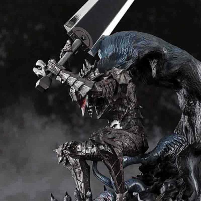 BERSERK - Guts Berserker Armor Figuarts ZERO Metallic Touch Bandai PVC Figure 35 cm