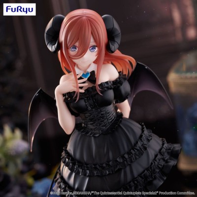 THE QUINTESSENTIAL QUINTUPLETS SPECIALS - Nakano Miku BiCute Dark Furyu PVC Figure 25 cm