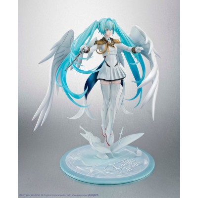MOBILE SUIT GUNDAM X HATSUNE MIKU - Hatsune Miku x Wing Gundam Zero EW 45th Anniversary Lucrea MegaHouse PVC Figure 27 cm