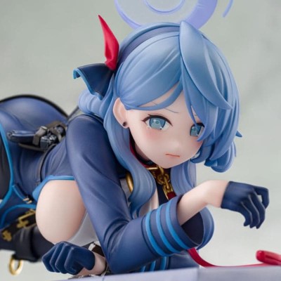 BLUE ARCHIVE - Ako Memorial Lobby Ver. 1/7 Ami Ami PVC Figure 23 cm