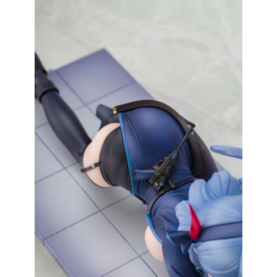 BLUE ARCHIVE - Ako Memorial Lobby Ver. 1/7 Ami Ami PVC Figure 23 cm