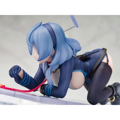 BLUE ARCHIVE - Ako Memorial Lobby Ver. 1/7 Ami Ami PVC Figure 23 cm