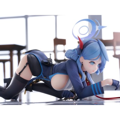 BLUE ARCHIVE - Ako Memorial Lobby Ver. 1/7 Ami Ami PVC Figure 23 cm