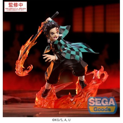 DEMON SLAYER: KIMETSU NO YAIBA - Tanjiro Kamado Xross Link Anime Sega PVC Figure 15 cm