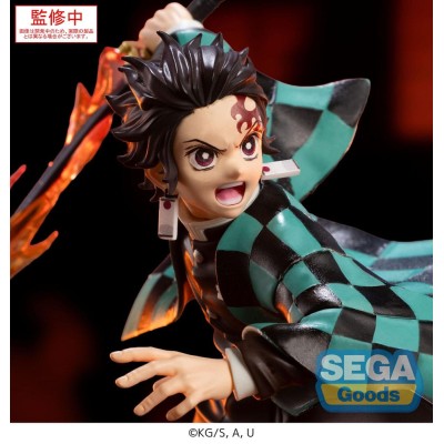 DEMON SLAYER: KIMETSU NO YAIBA - Tanjiro Kamado Xross Link Anime Sega PVC Figure 15 cm