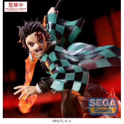 DEMON SLAYER: KIMETSU NO YAIBA - Tanjiro Kamado Xross Link Anime Sega PVC Figure 15 cm