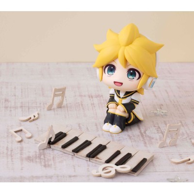 CHARACTER VOCAL SERIES - Kagamine Len Look Up Megahouse PVC Figure 11 cm
