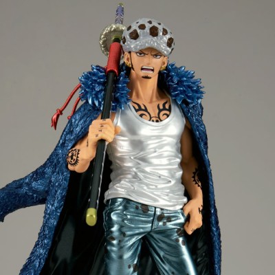 ONE PIECE - Trafalgar Law The Metallic Premium Banpresto PVC Figure 31 cm