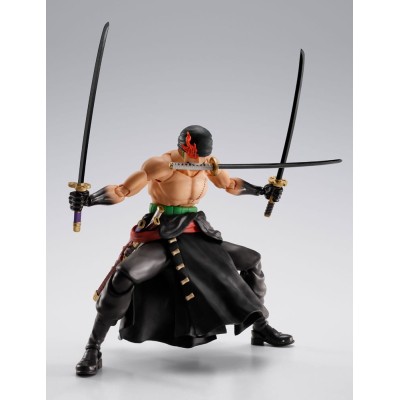 ONE PIECE - Roronoa Zoro The King of Hell S.H. Figuarts Action Figure 15 cm