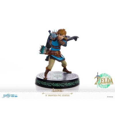 THE LEGEND OF ZELDA: TEARS OF THE KINGDOM - Link First 4 Figures PVC Figure 18 cm