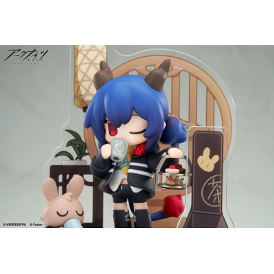 ARKNIGHTS - Ch'en Would You Like A Dessert? Mini Series APEX PVC Figure 11 cm