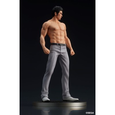 YAKUZA: LIKE A DRAGON - Kazuma Kiryu Battle Style Digsta Digism PVC Figure 17 cm