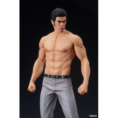 YAKUZA: LIKE A DRAGON - Kazuma Kiryu Battle Style Digsta Digism PVC Figure 17 cm