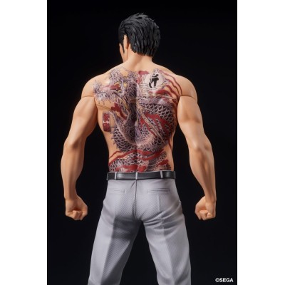 YAKUZA: LIKE A DRAGON - Kazuma Kiryu Battle Style Digsta Digism PVC Figure 17 cm