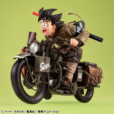 DRAGON BALL Z - Son Goku & Bike 05 Desktop Real McCoy Megahouse PVC Diorama 18 cm
