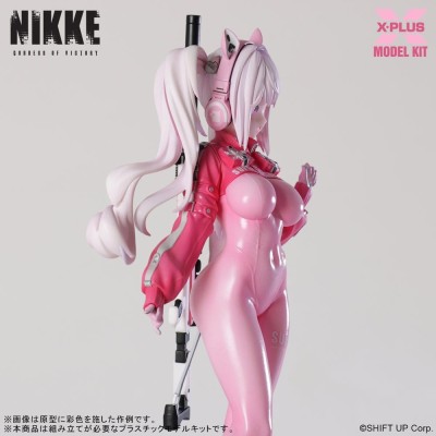 GODDESS OF VICTORY: NIKKE - Alice Plastic Model Kit 1/8 X-Plus Figure 24 cm