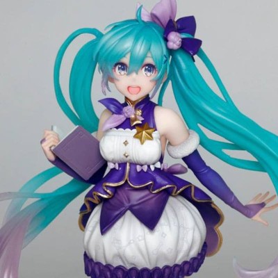 VOCALOID - Hatsune Miku 3rd Season Winter Ver. Taito PVC Figure (DAMAGED BOX) 18 cm