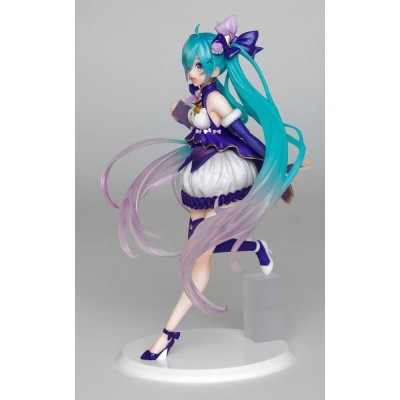 VOCALOID - Hatsune Miku 3rd Season Winter Ver. Taito PVC Figure (DAMAGED BOX) 18 cm