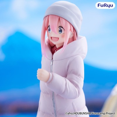 LAID-BACK CAMP SEASON 3 - Nadeshiko Kagamihara Trio-Try-iT Furyu PVC Figure 20 cm