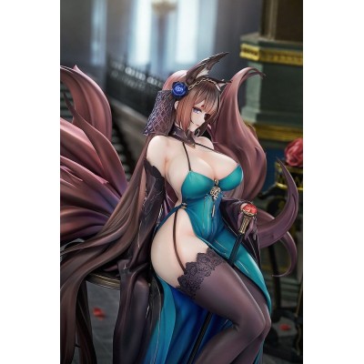 AZUR LANE - Amagi Throne of Fallen Petals Ver. 1/7 Good Smile Company PVC Figure 27 cm