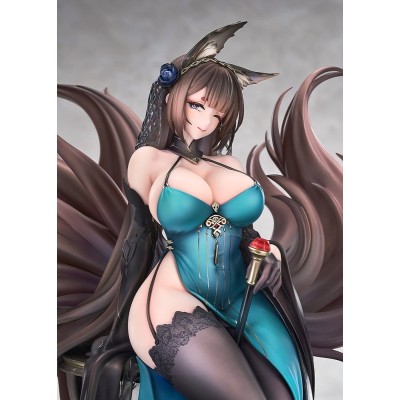 AZUR LANE - Amagi Throne of Fallen Petals Ver. 1/7 Good Smile Company PVC Figure 27 cm