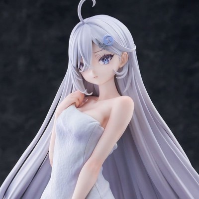 PLAYING DEATH GAMES TO PUT FOOD ON THE TABLE - Yuki Golden Bath Ver. Light Novel Furyu PVC Figure 30 cm