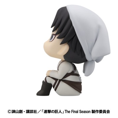 ATTACK ON TITAN - Levi Cleaning Up Ver. & Mikasa Ackerman Look Up (with gift) Megahouse PVC Figure 11 cm