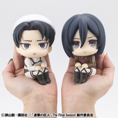 ATTACK ON TITAN - Levi Cleaning Up Ver. & Mikasa Ackerman Look Up (with gift) Megahouse PVC Figure 11 cm