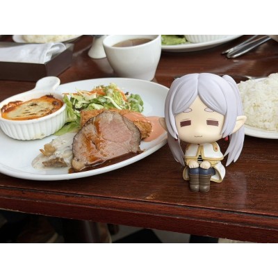 FRIEREN: BEYOND JOURNEY'S END - Frieren Droopy Face Ver. Look Up Megahouse PVC Figure 11 cm