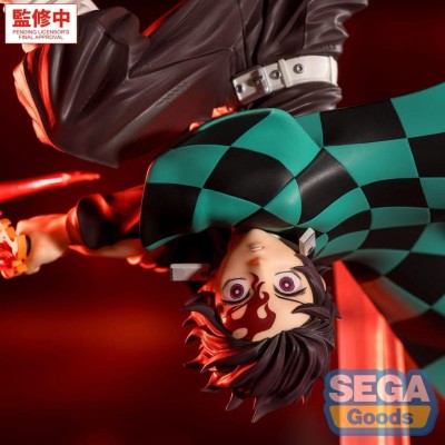 DEMON SLAYER - Tanjiro Kamado Hinokami Kagura Setting Sun Transformation Luminasta Sega PVC Figure 15 cm