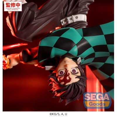 DEMON SLAYER - Tanjiro Kamado Hinokami Kagura Setting Sun Transformation Luminasta Sega PVC Figure 15 cm