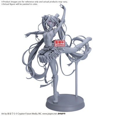 HATSUNE MIKU - The Nutcracker Evolve Banpresto PVC Figure 24 cm