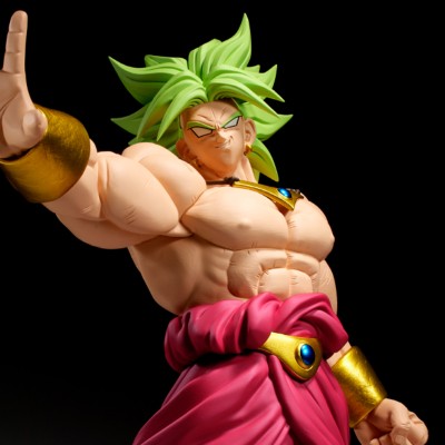 DRAGON BALL Z - Broly Grandista Banpresto PVC Figure 31 cm