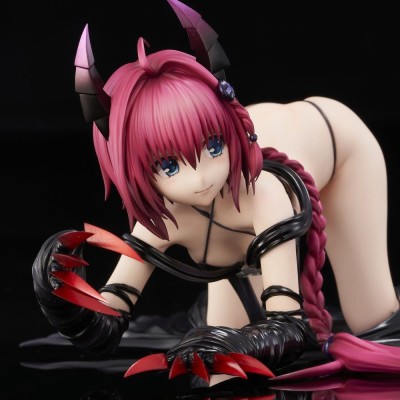 TO LOVE-RU DARKNESS - Mea Kurosaki Darkness Ver. 1/6 Union Creative PVC Figure 11 cm