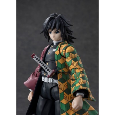 DEMON SLAYER - Giyu Tomioka S.H. Figuarts Action Figure 15 cm
