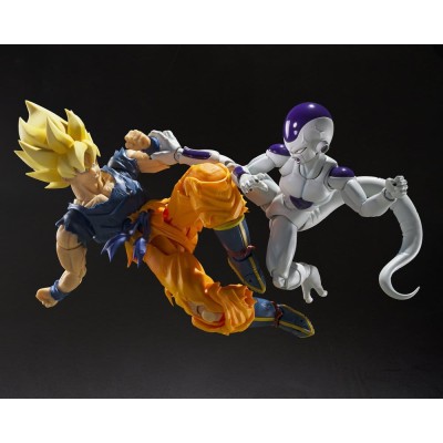 DRAGON BALL Z - Frieza Fourth Form  S.H.Figuarts Action Figure 12 cm