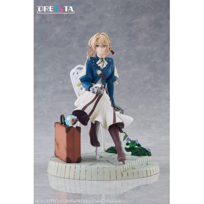 VIOLET EVERGARDEN - Violet Evergarden Dressta Ver. Taito PVC Figure 17 cm