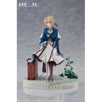 VIOLET EVERGARDEN - Violet Evergarden Dressta Ver. Taito PVC Figure 17 cm